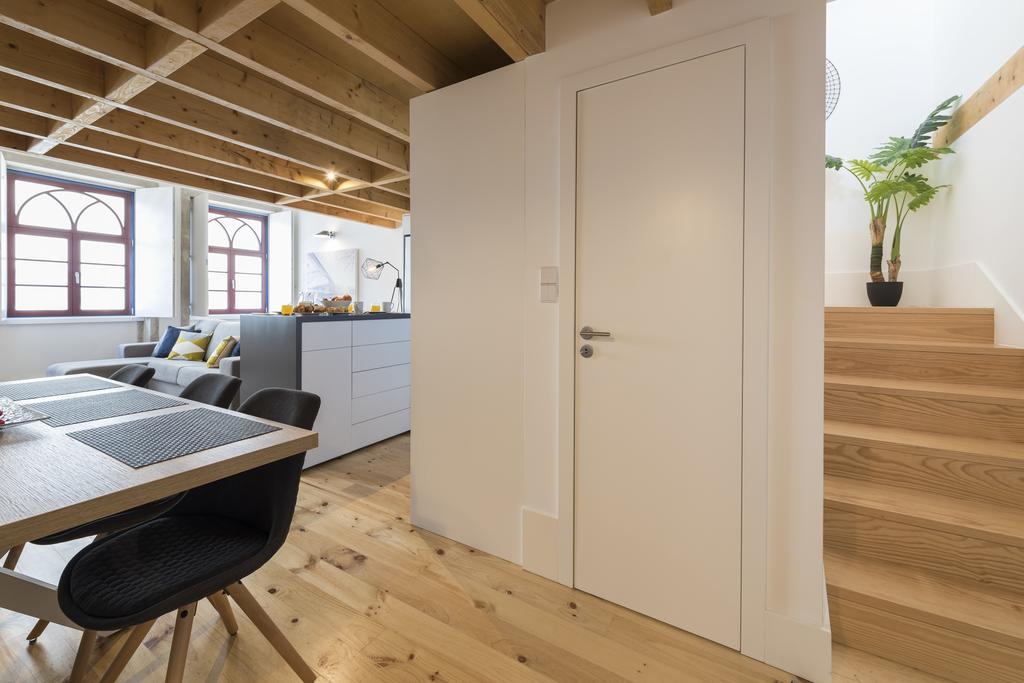 Lovelystay-modern Loft Center *