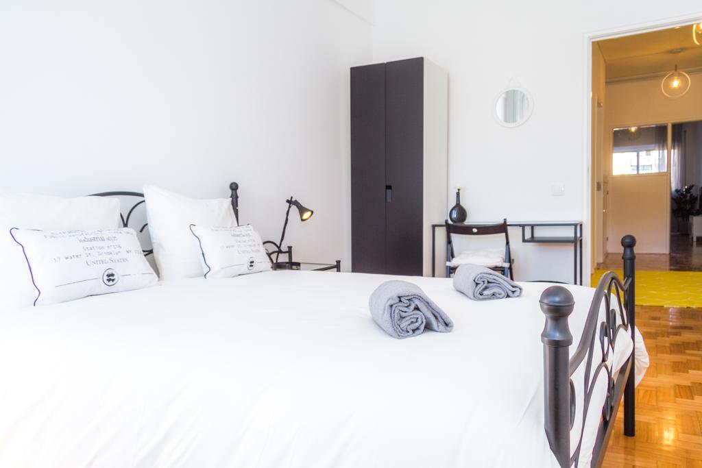 Liiiving In | Downtown Delight Apartment Porto