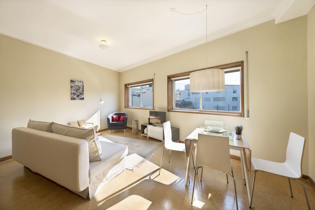 Bmyguest - Santa Catarina * Porto