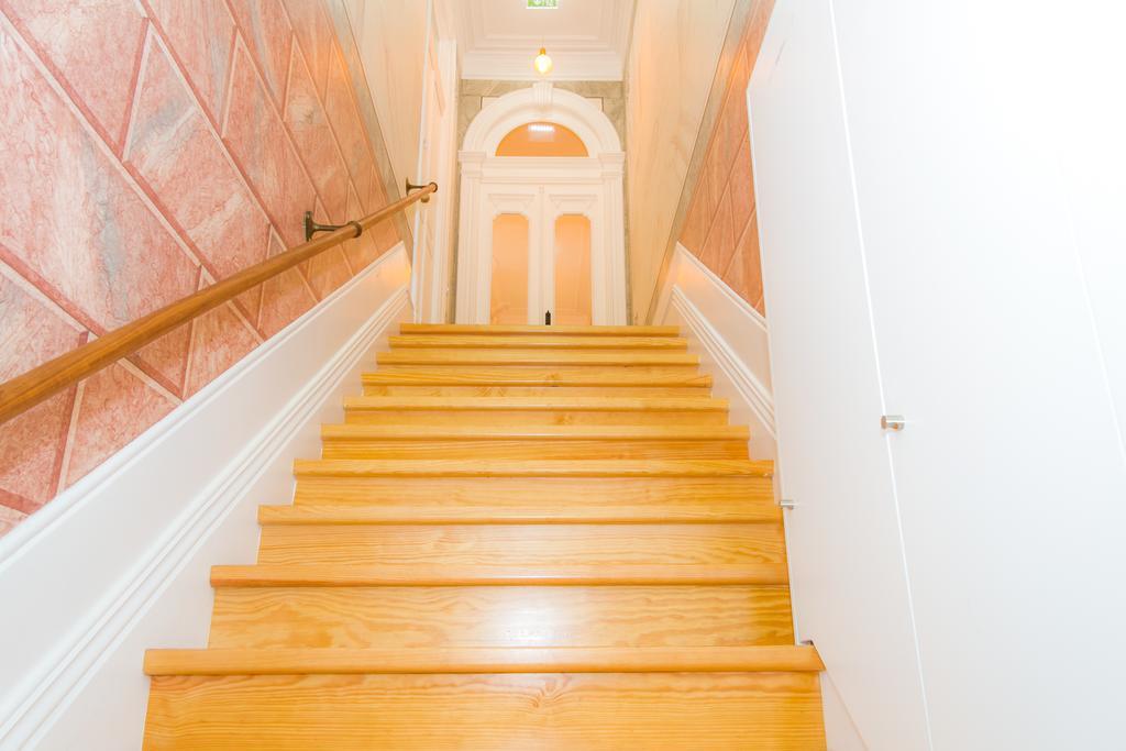 Liiiving In | Garden Flat Apartment