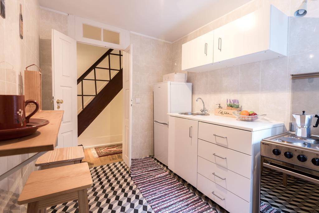 Flores Apartment *