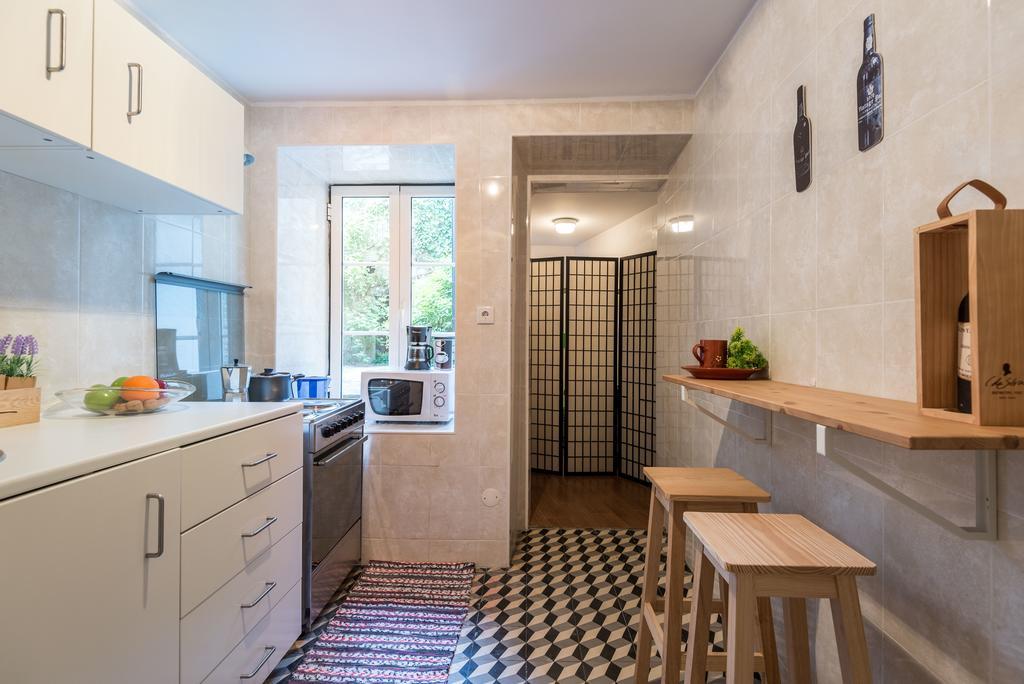 Flores Apartment Appartement *
