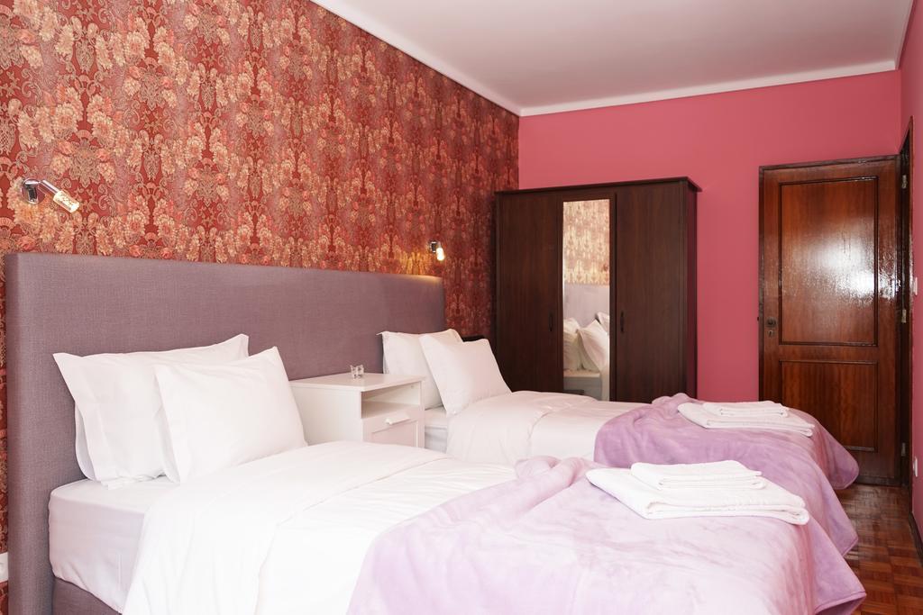 Apartment Mega Flat By Amber Star Rent