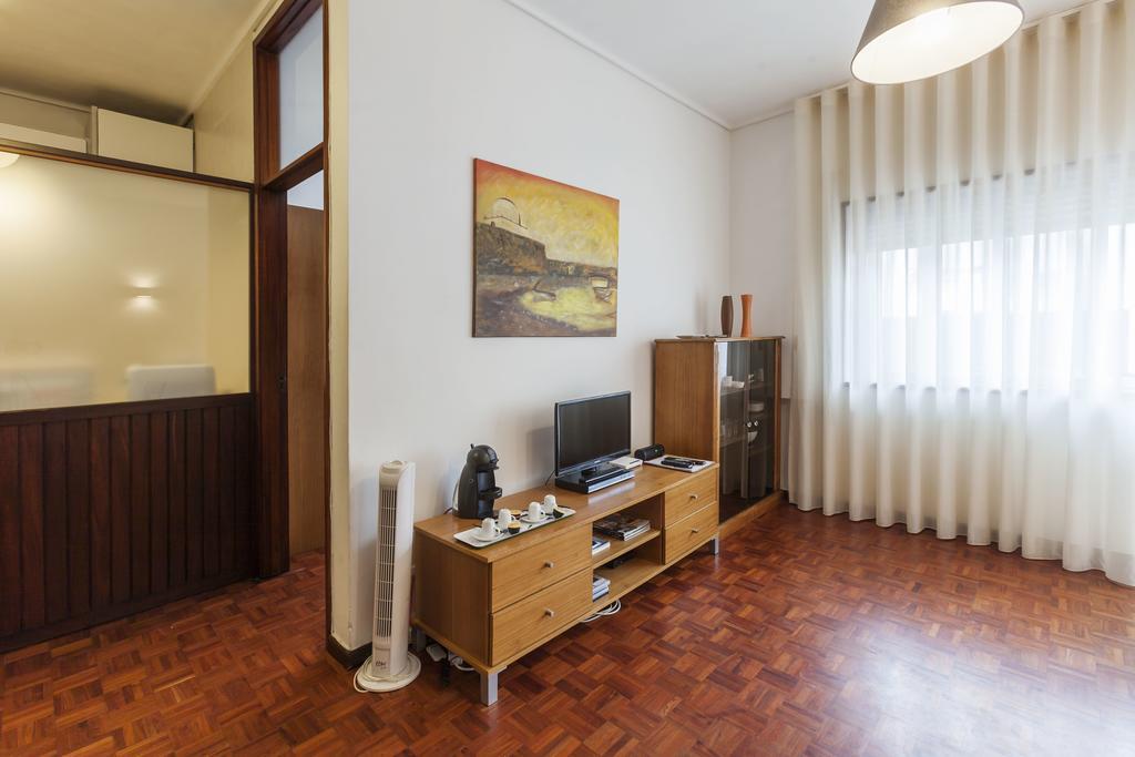 Camoes Apartment Porto