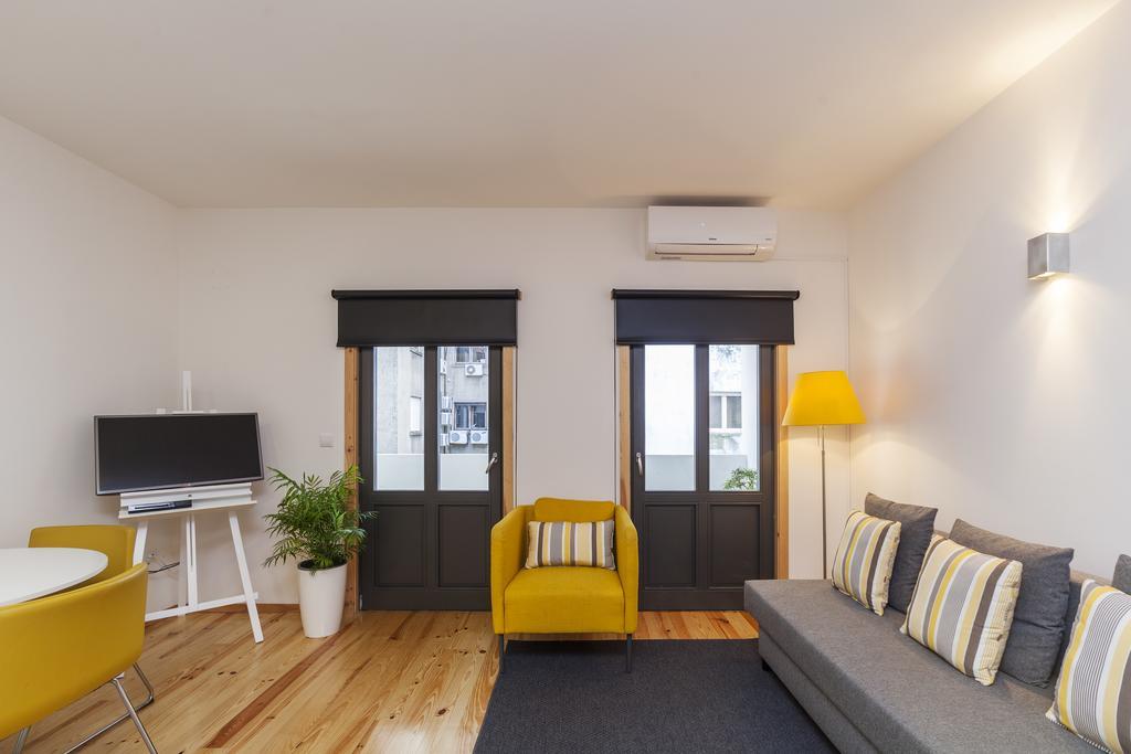 Apartment Bo - Almada