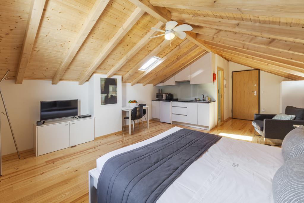 Apartment Bo - Almada Porto