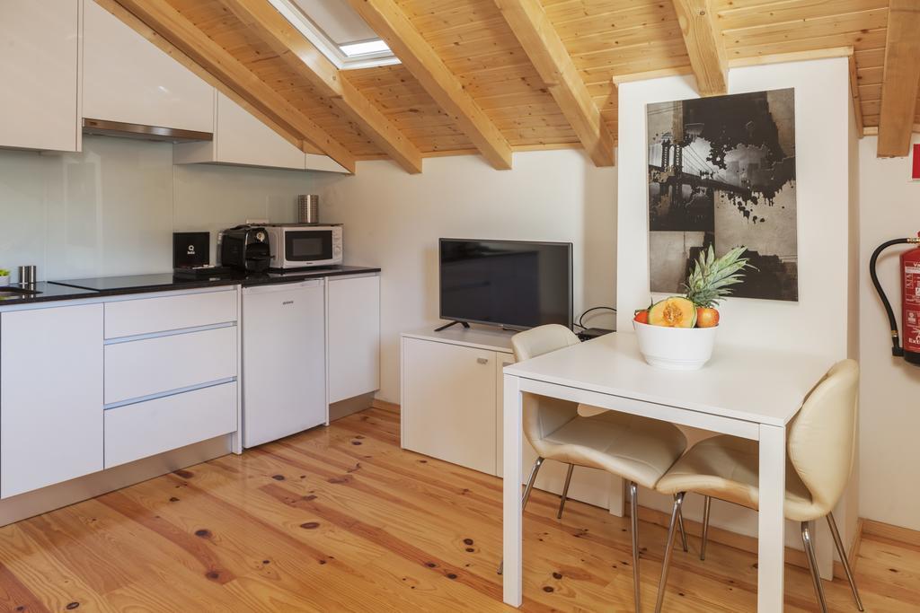 Bo - Almada Apartment