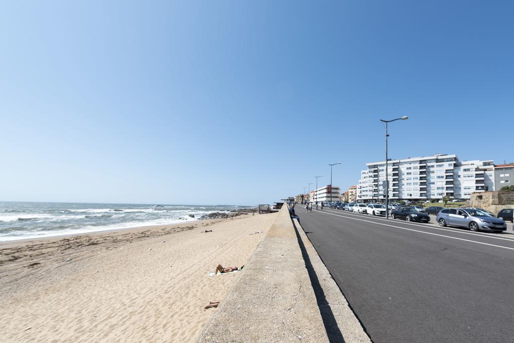 Lovelystay - Foz Sea View - Apartment