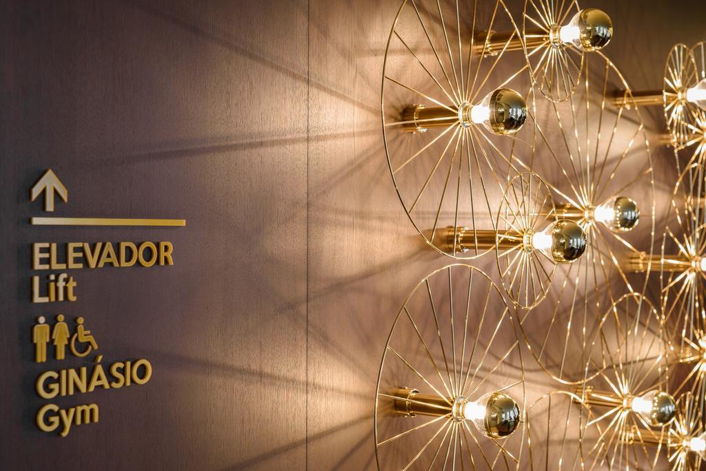 Exe Almada Hotel
