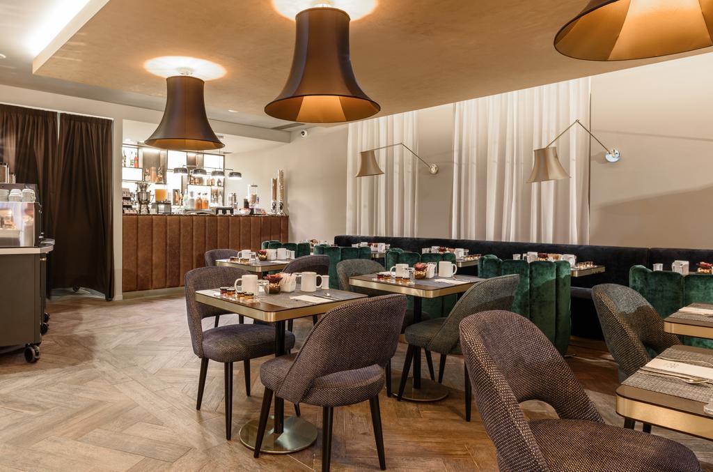 Hotel Exe Almada