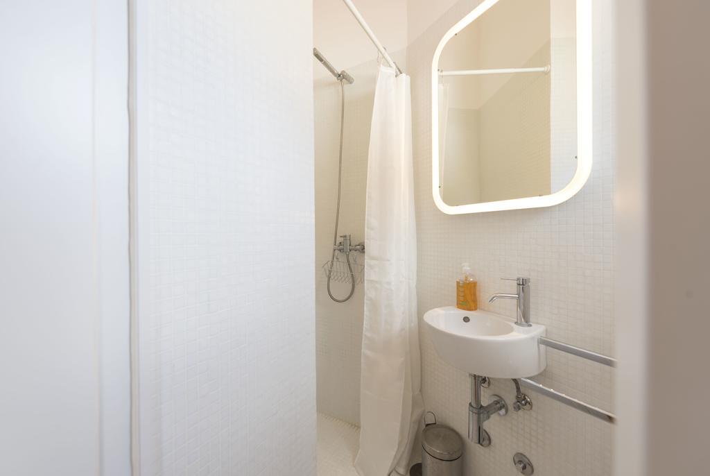 Lovelystay - Caldeireiros Garden Little House Porto