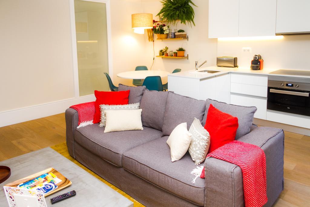 Liiiving In | Garden Flat * Porto