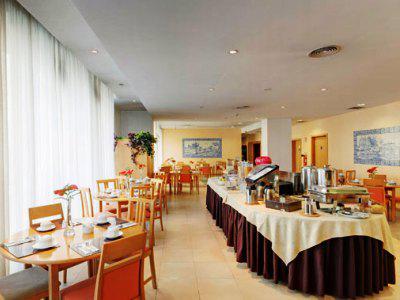 Tryp By Wyndham Centro Hotel Porto