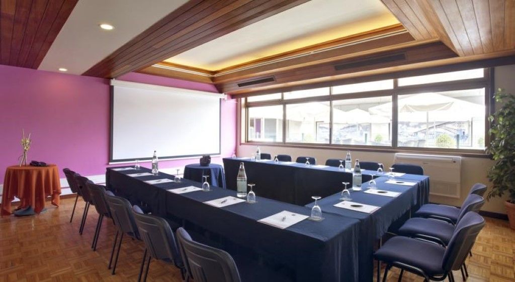 Hf Tuela Hotel