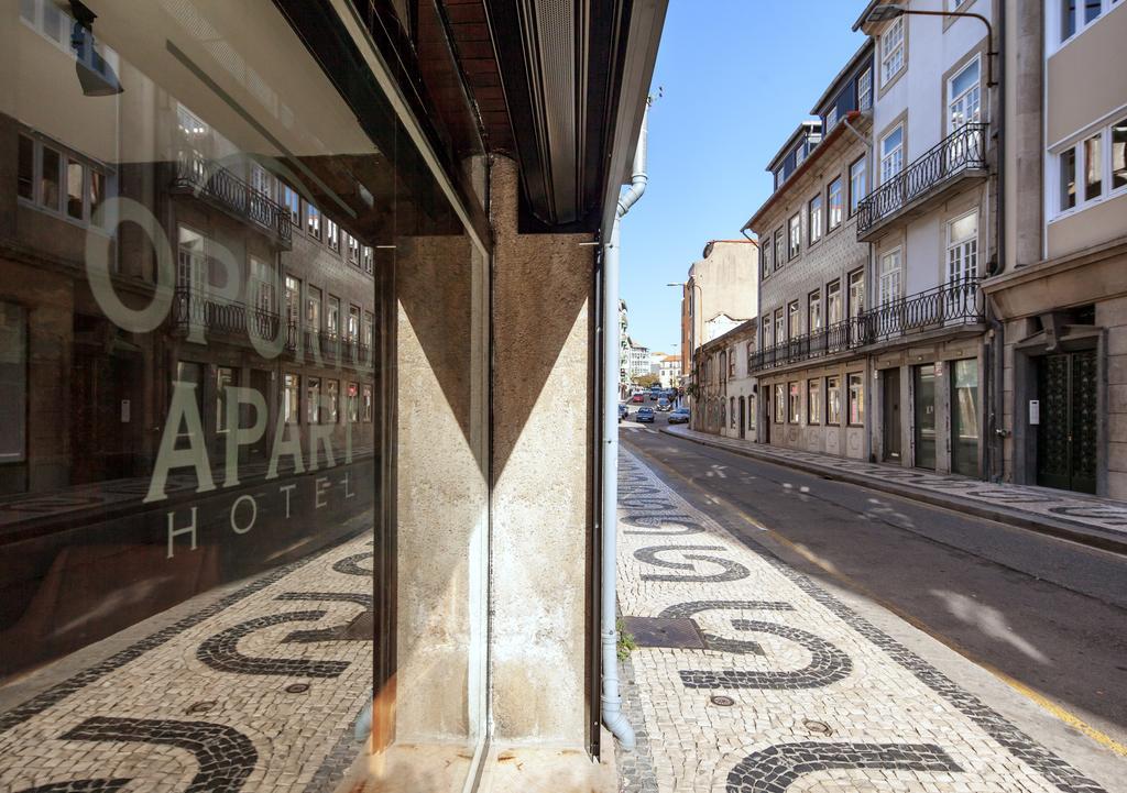 Entreparedes 3* Porto