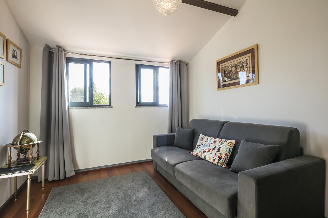 A Francos Attic *