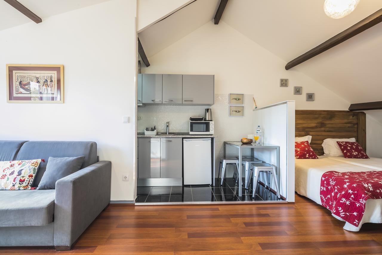 A Francos Attic Apartment *