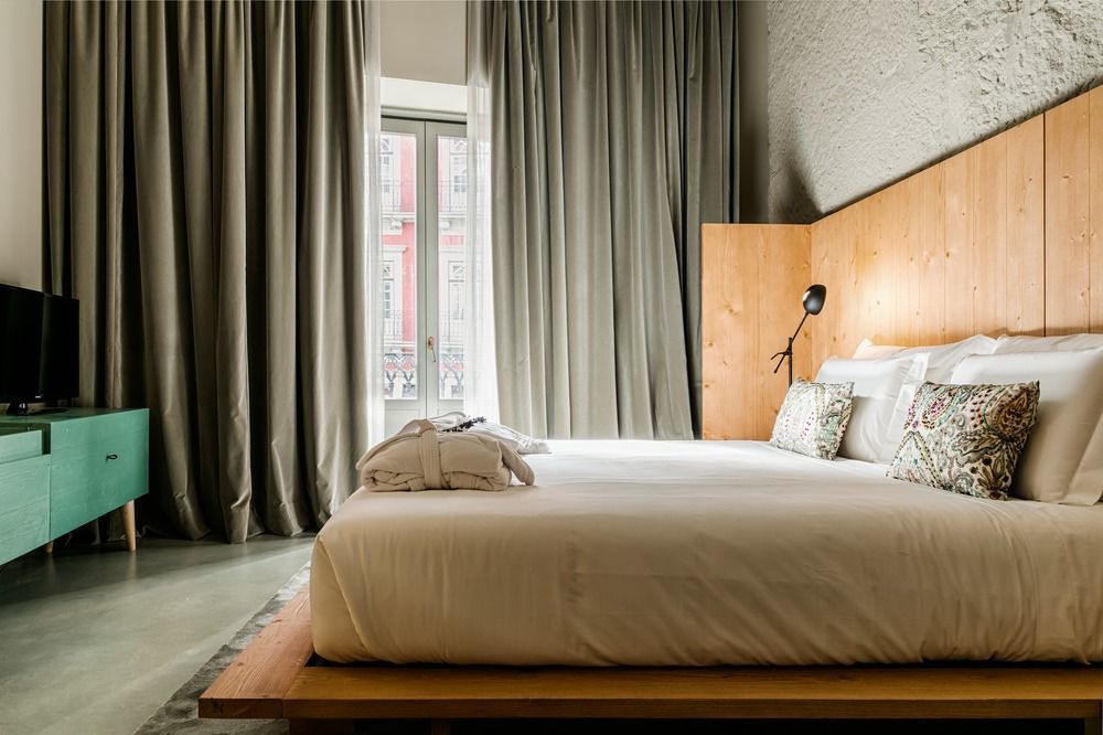 Gasthuis Armazem Luxury Housing- Architectural & Design Porto