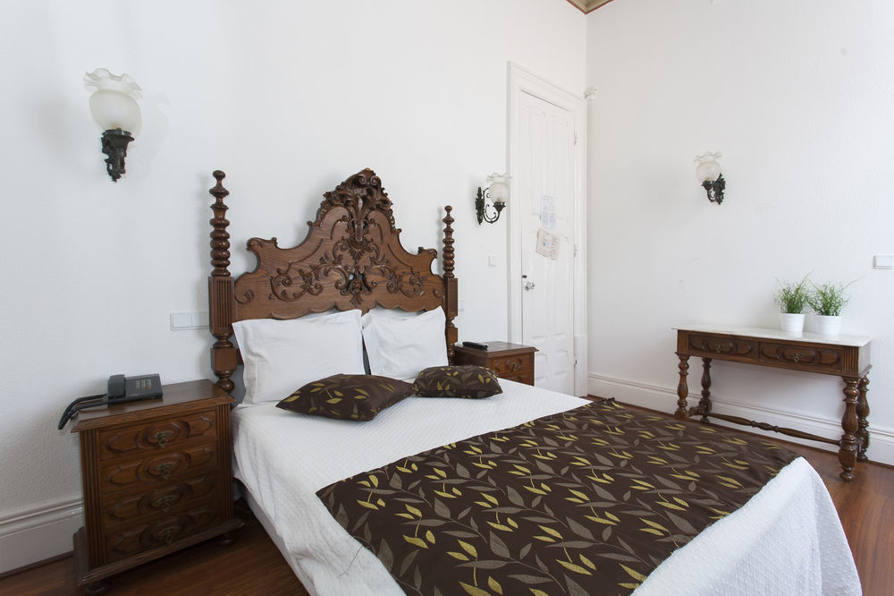 The Rex 2* Porto