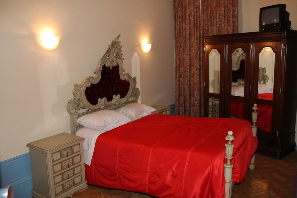 Guest House Henrique VIII Porto