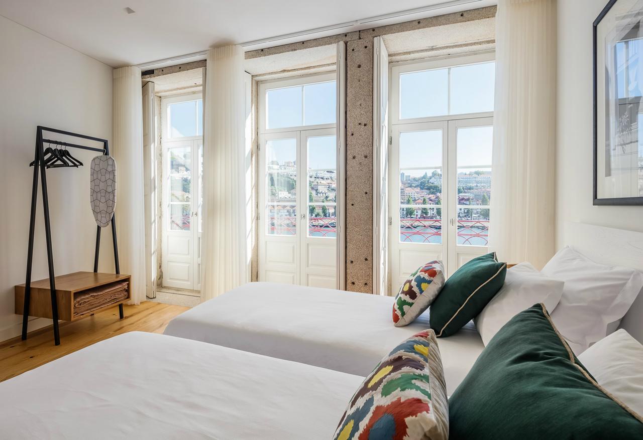 Aparthotel River 4*