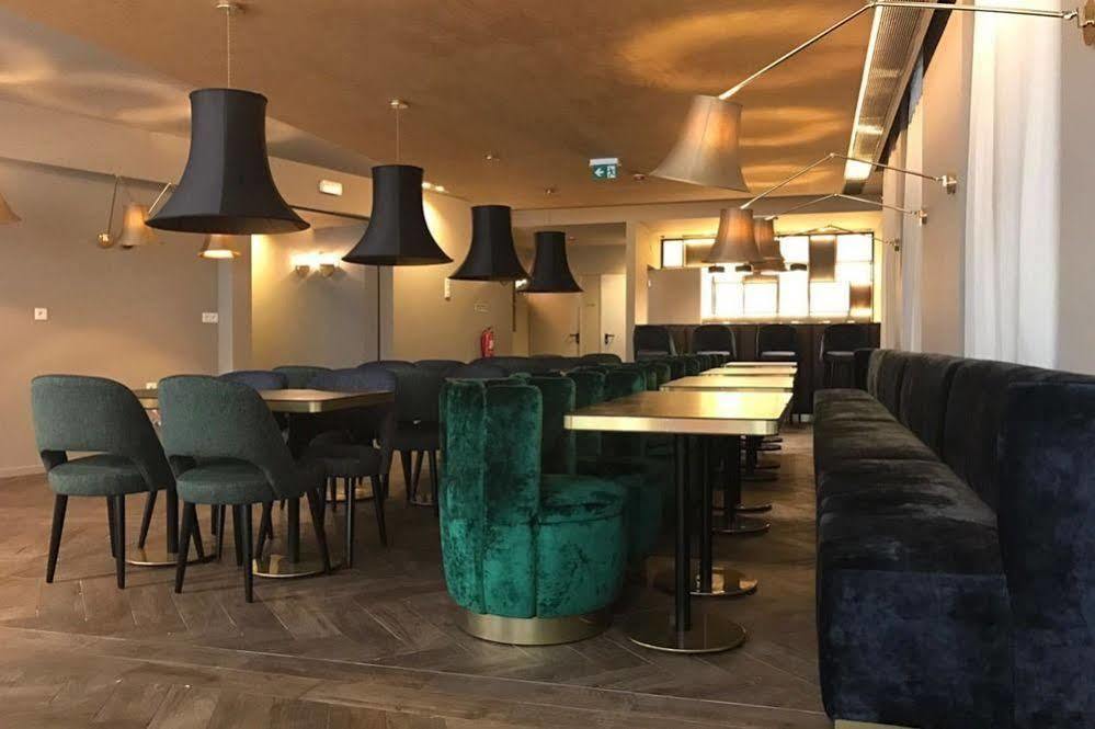 Exe Almada Hotel