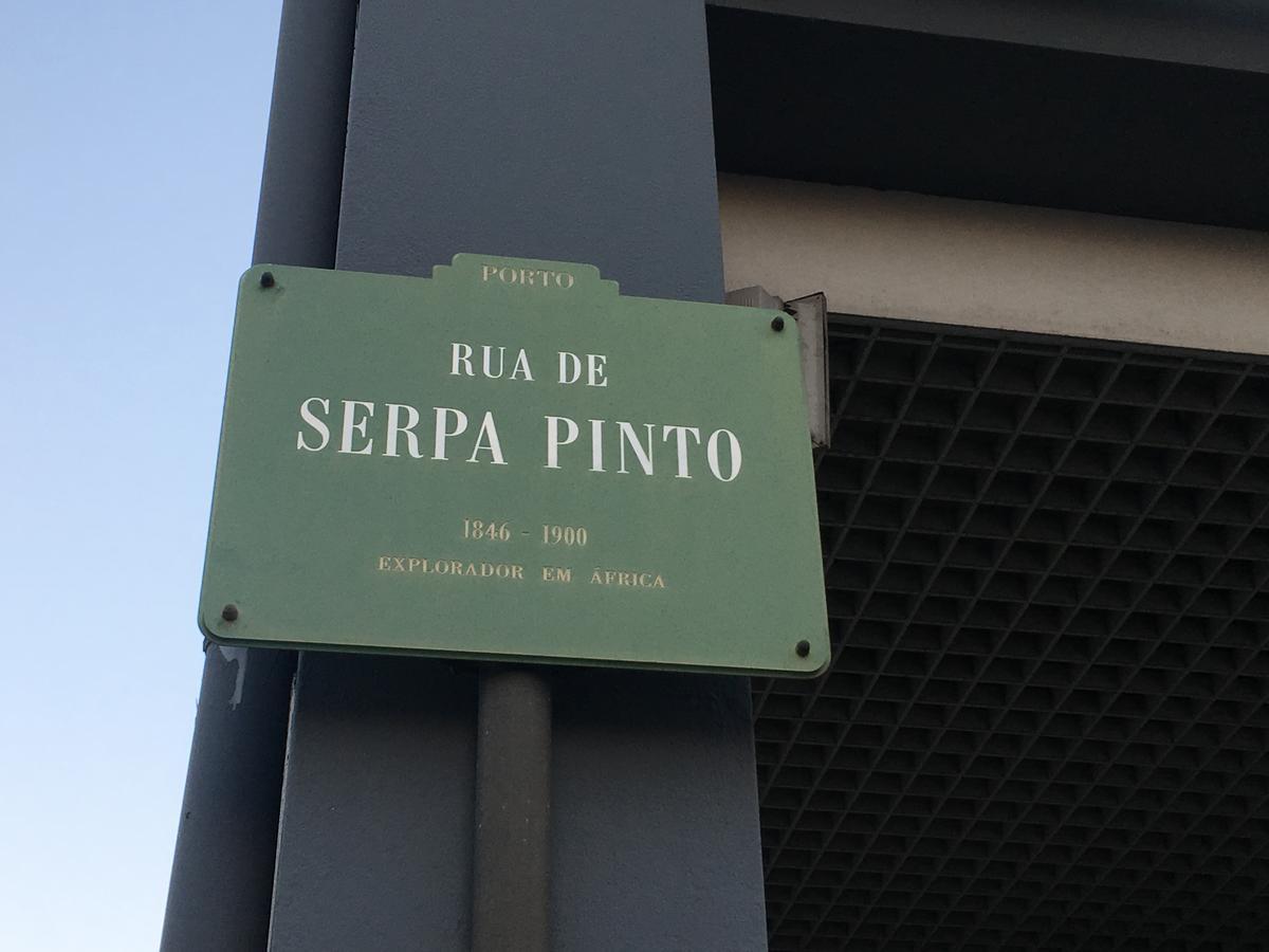 Invicta House Serpa Pinto *