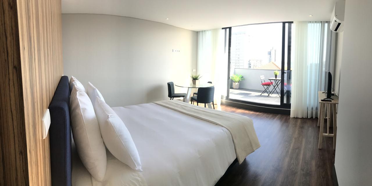 Live In - 68 Regras Appartement Porto