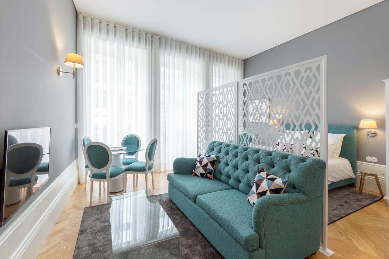 Mouzinho By Near 2* Porto
