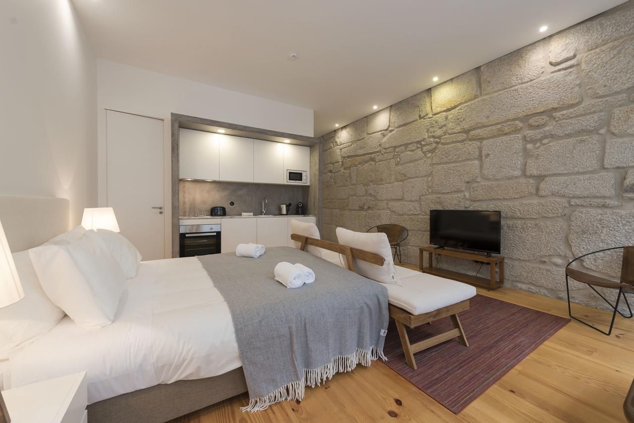 Apartment Lovelystay - Rico's - Almada 1ºf *