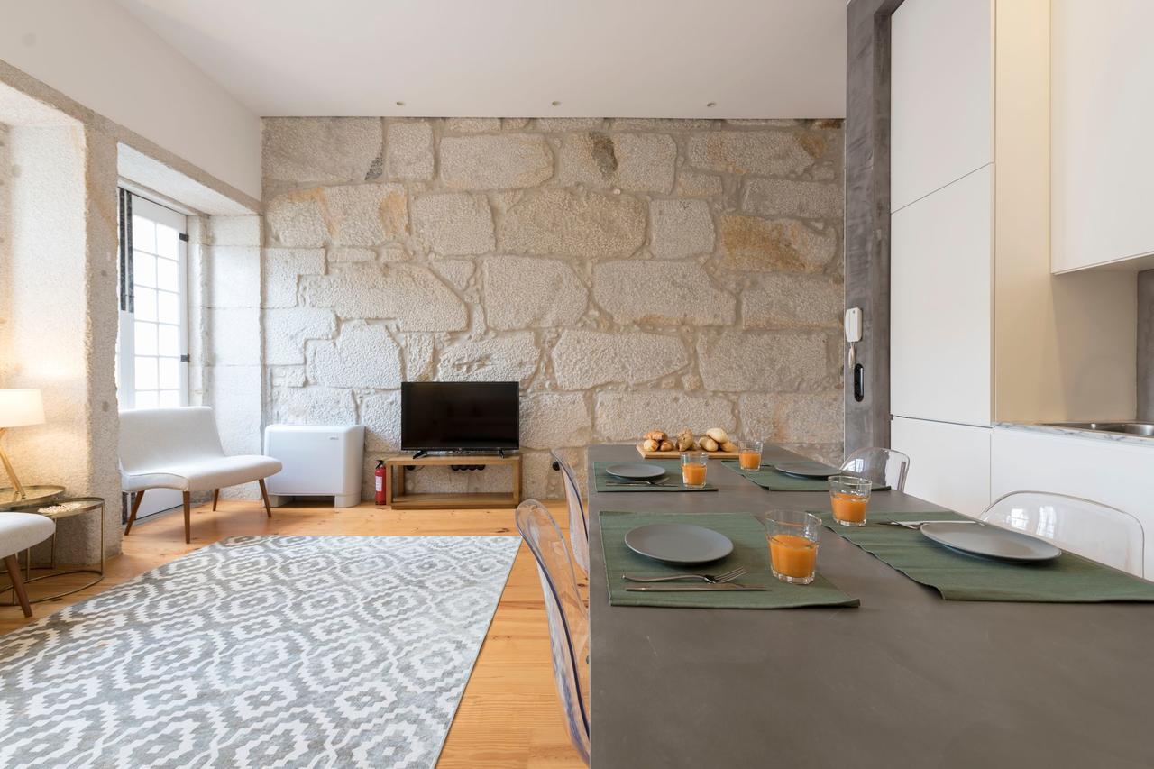 Lovelystay - Dirk Almada 3º T Apartment Porto