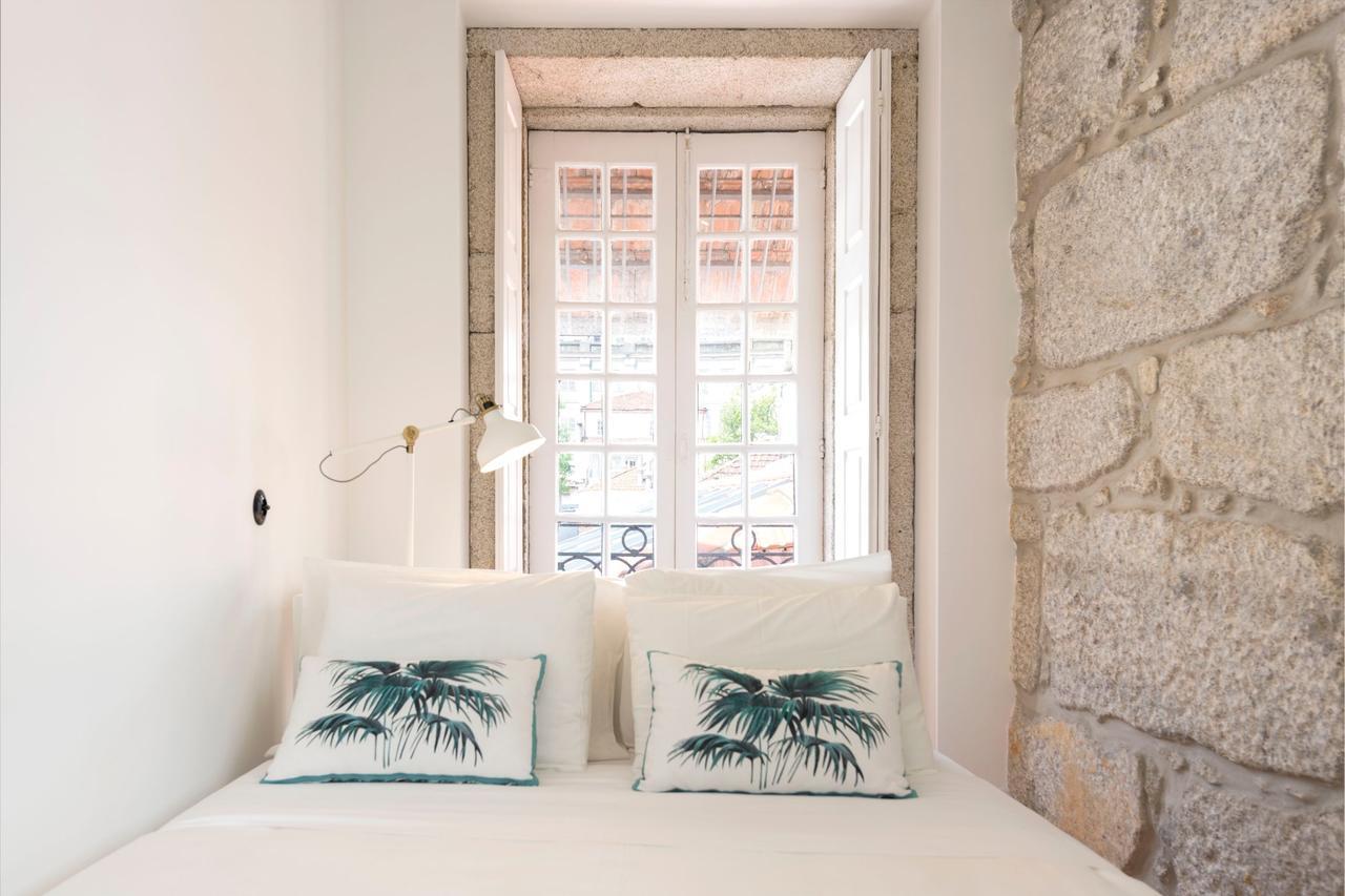 Lovelystay - Dirk Almada 3º T