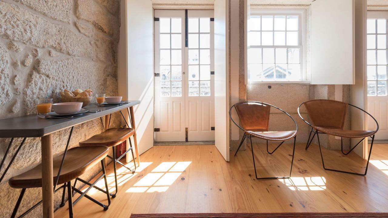 Lovelystay - Dirk - Almada 4º F Porto