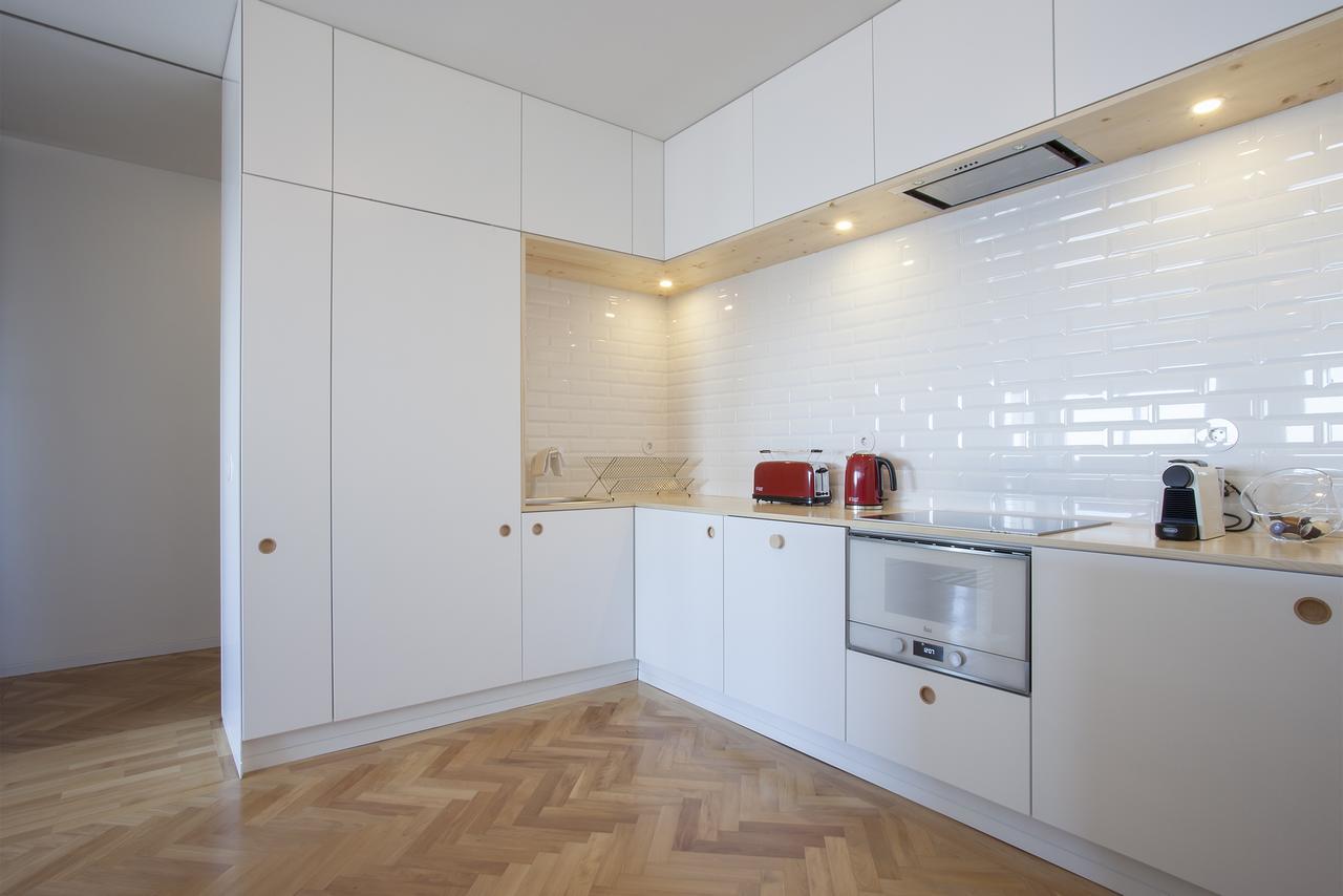 Liiiving In | Downtown Secret Luxury Apartment