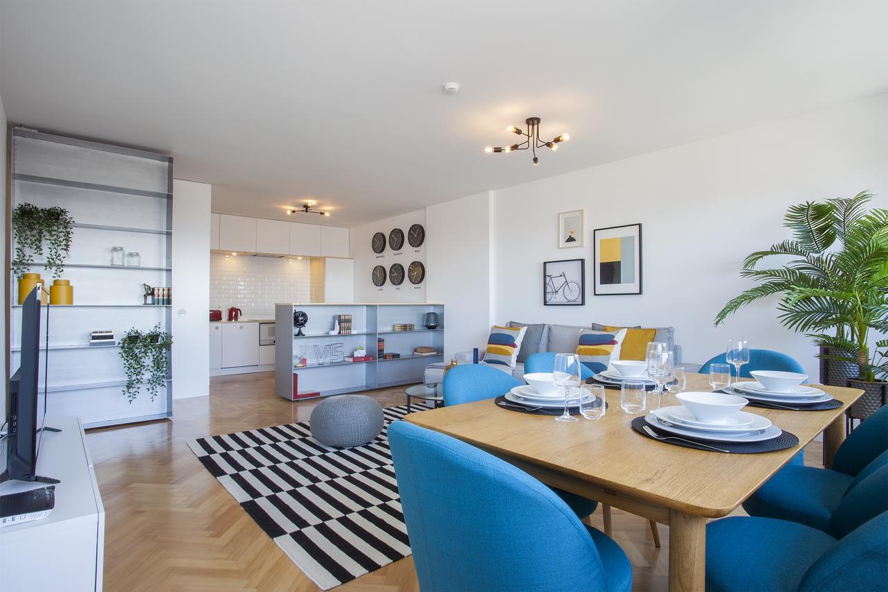 Liiiving In | Downtown Secret Luxury Apartment