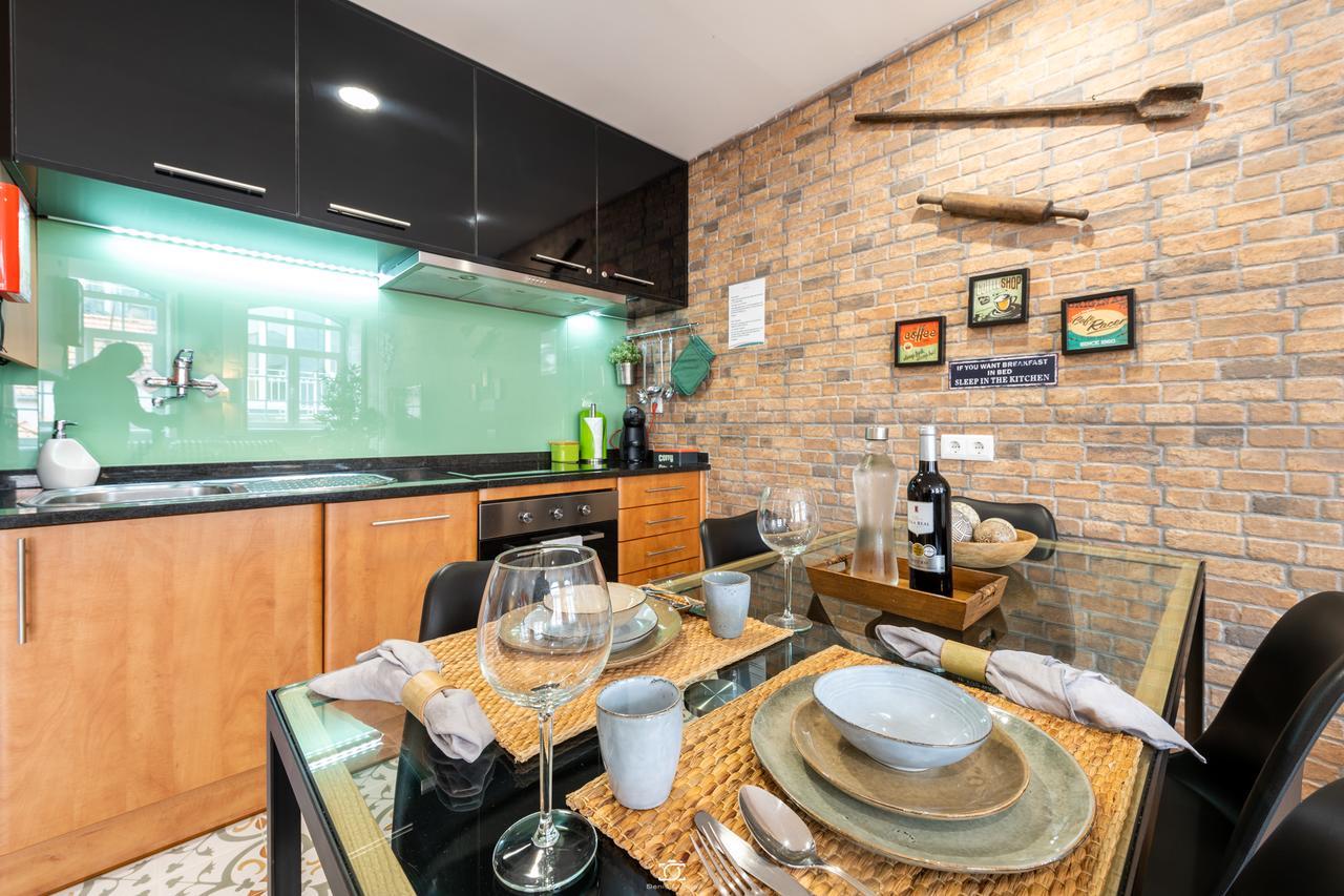 Merc Downtown's Place Apartment Porto