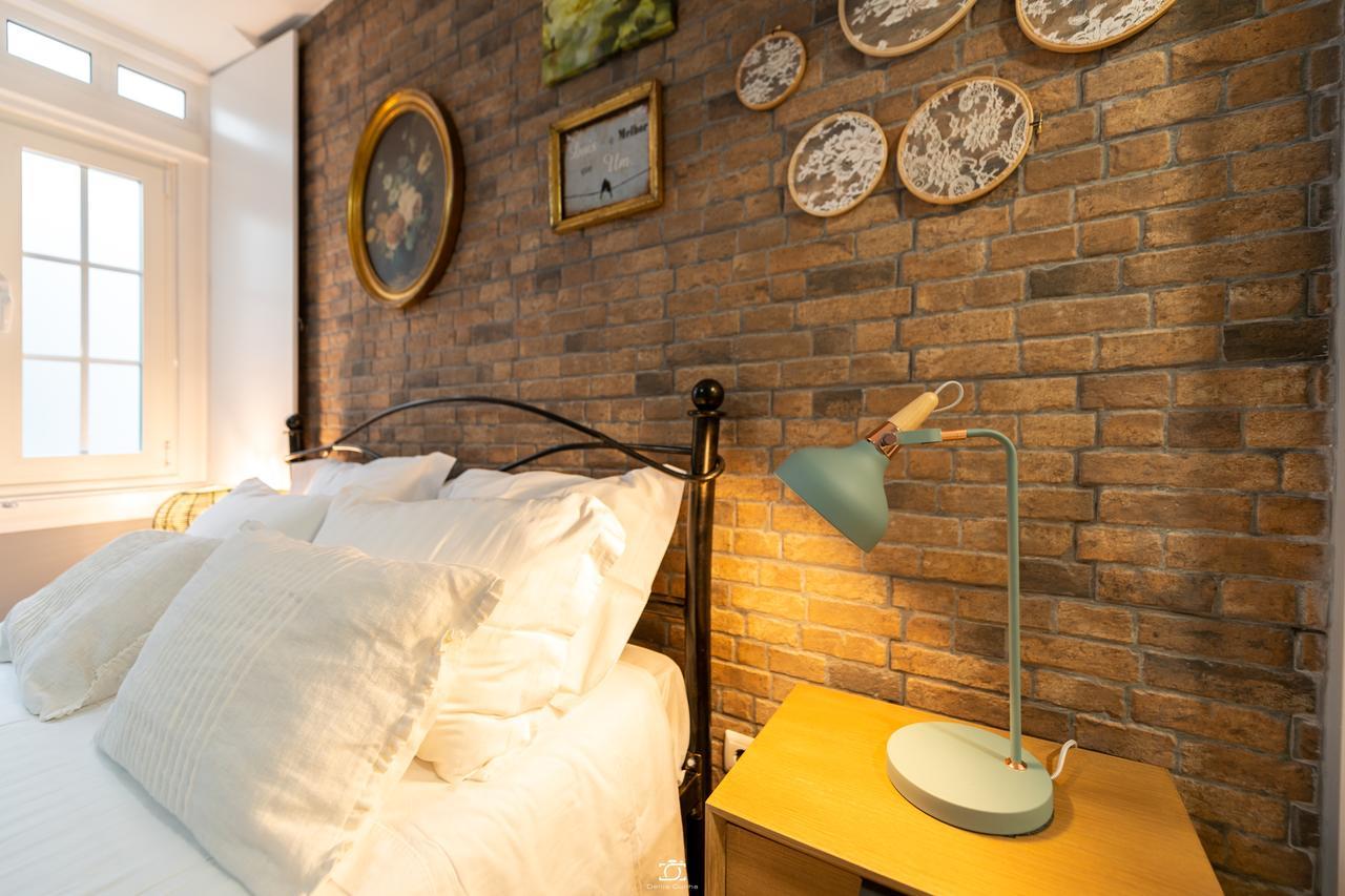 Merc Downtown's Place Apartment