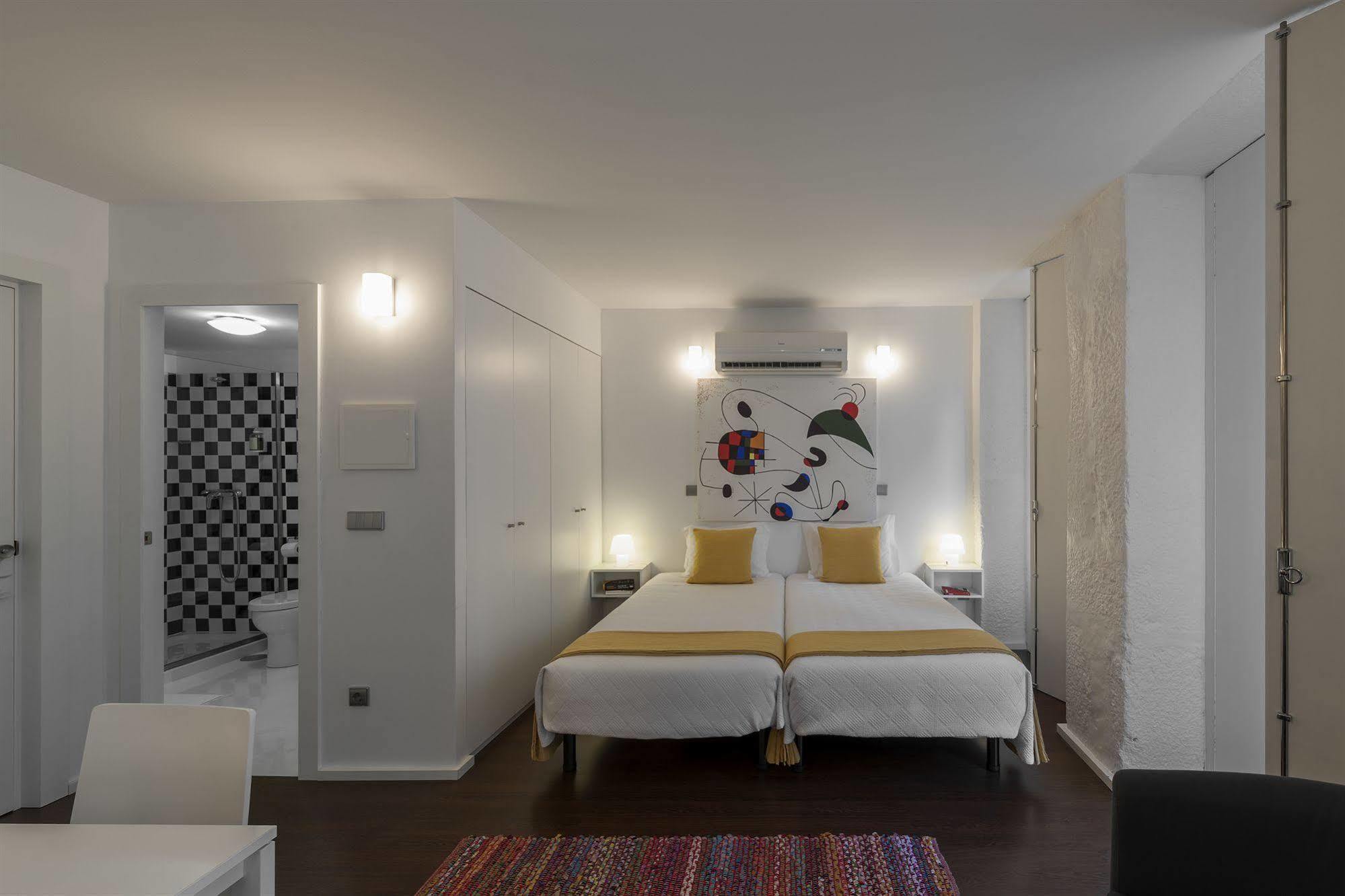 Fine Arts By Olala Homes * Porto