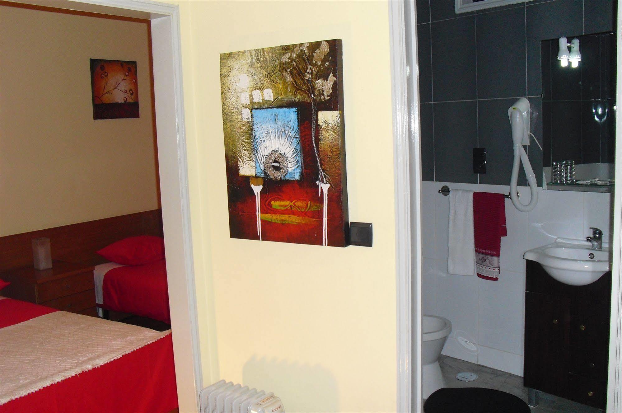 Guest house Residencial Sol Da Nave 2*
