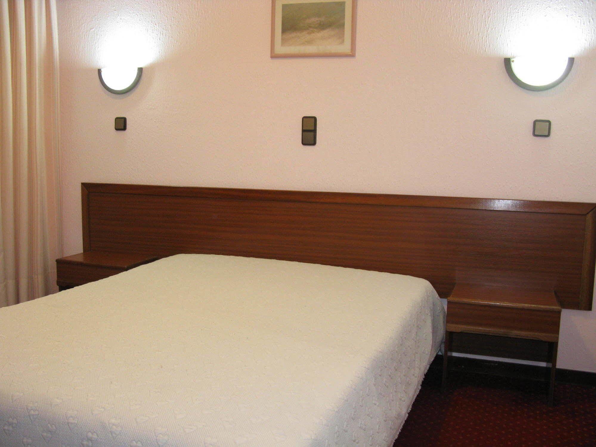 S. Gabriel Hotel 2*