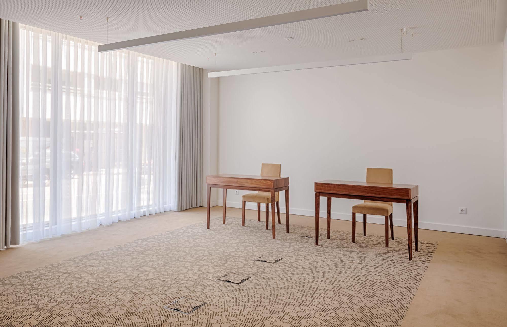 Premium Downtown 4* Porto