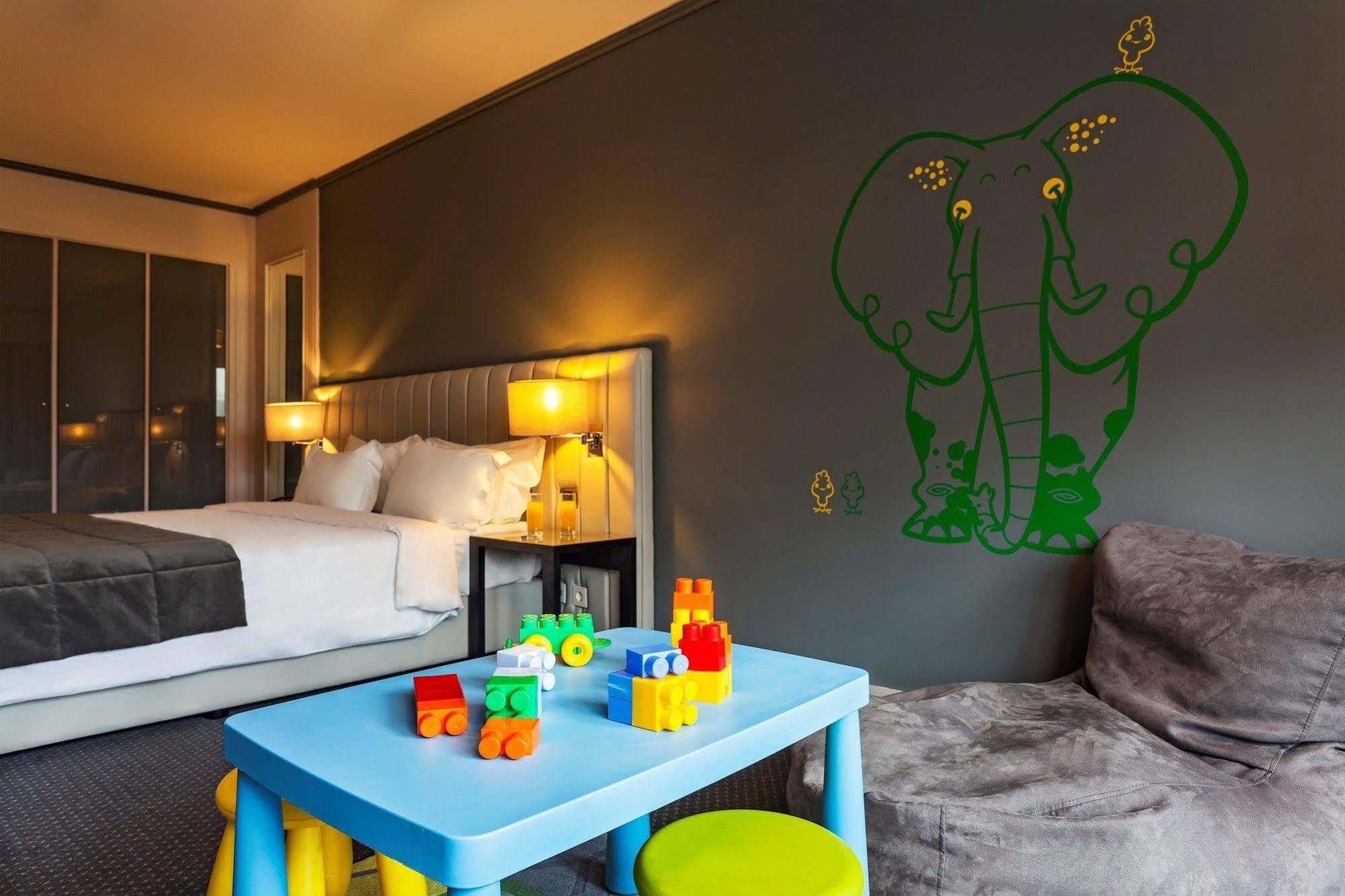 Hf Fenix 4* Porto