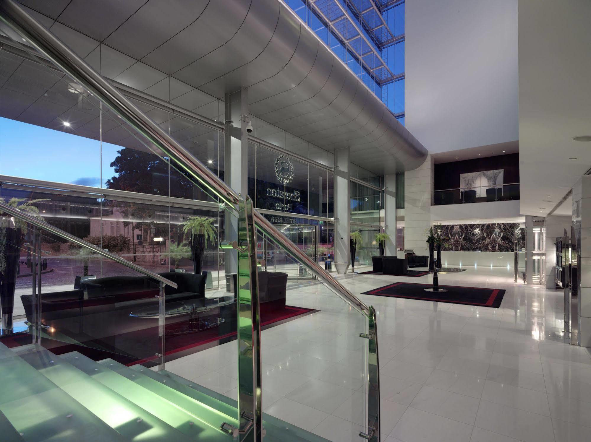 Sheraton & Porto