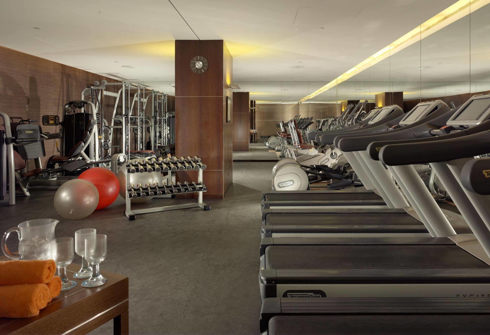Sheraton & 5*