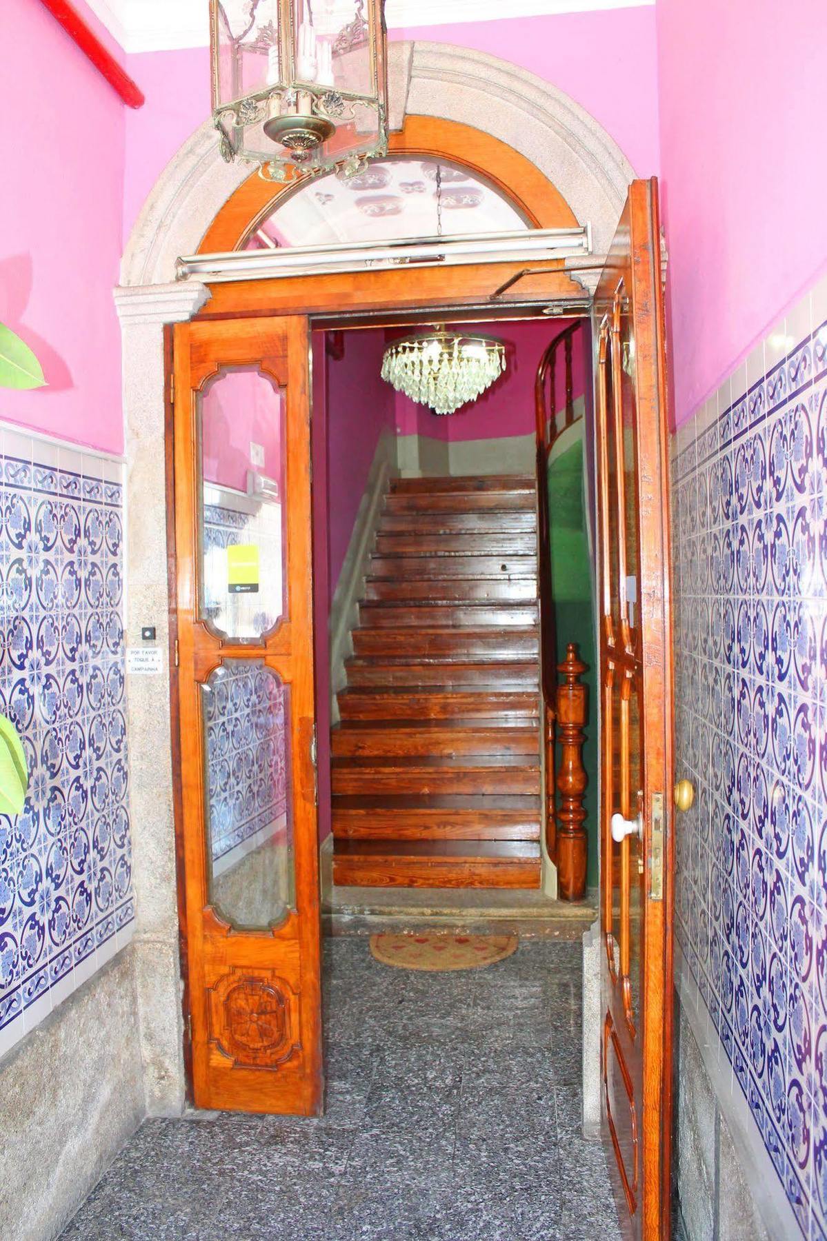 Lunar 3* Porto