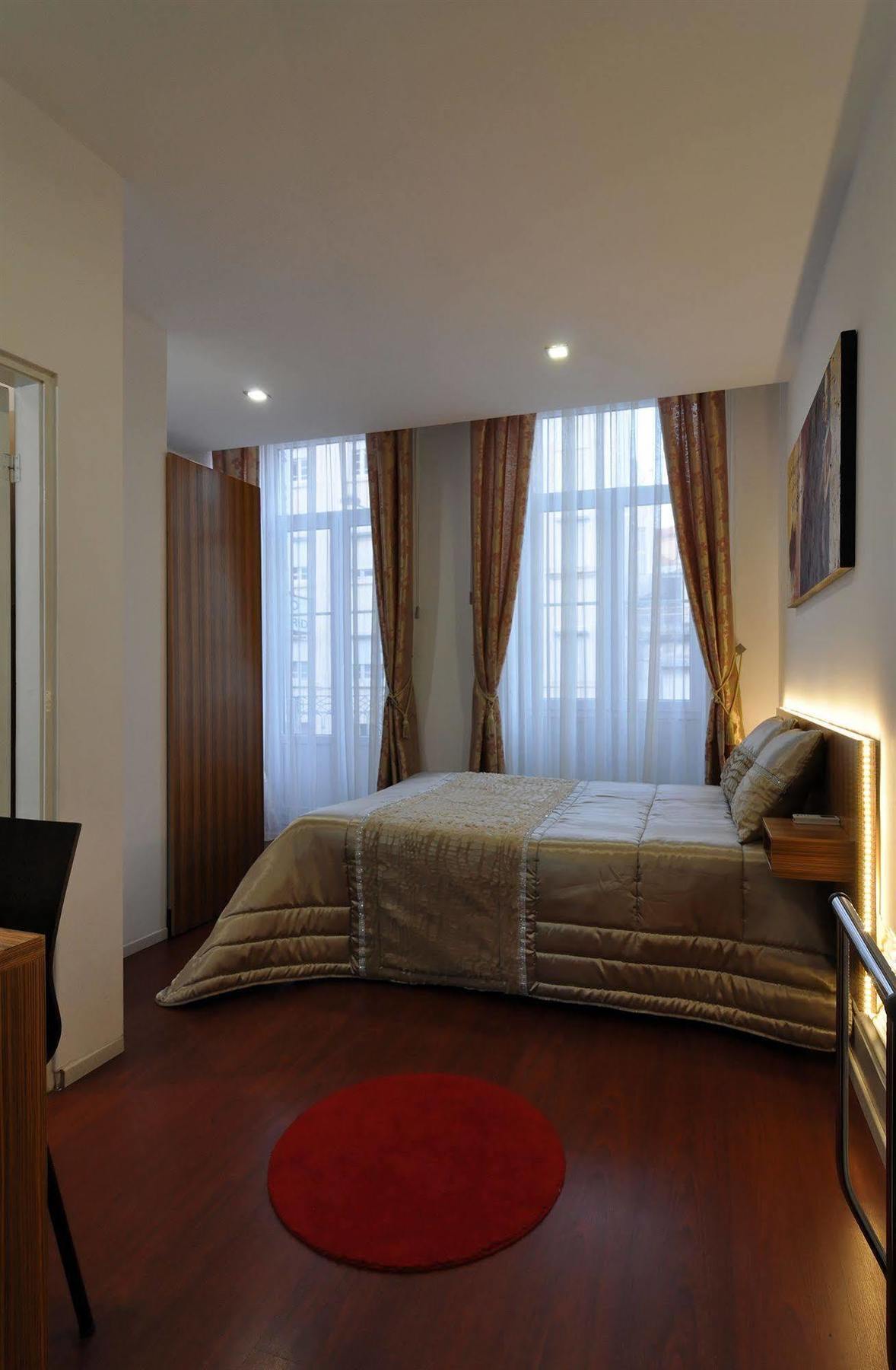 Residencial Portomadrid Guest house 2*
