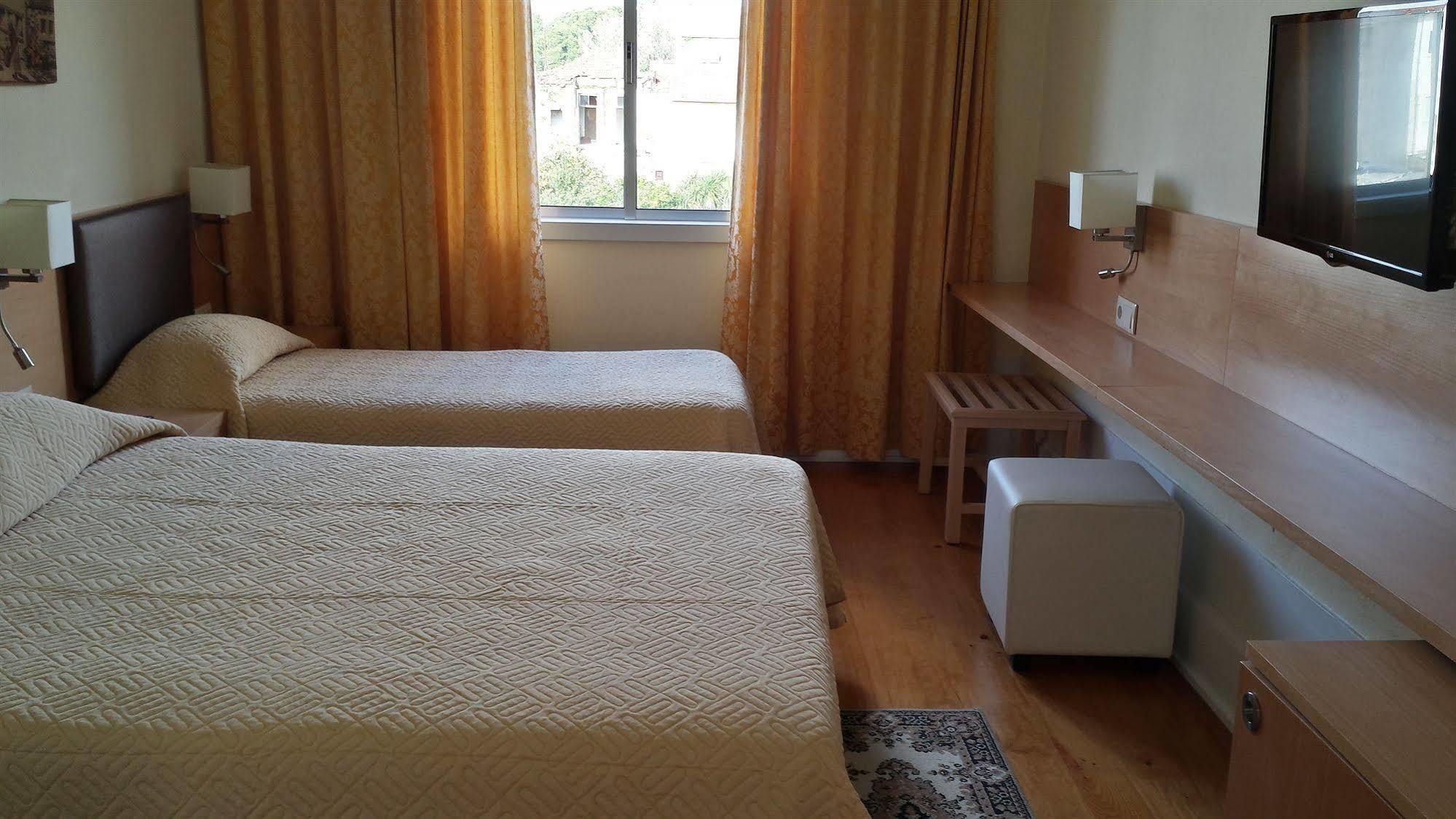 Mira D'aire Hotel Porto