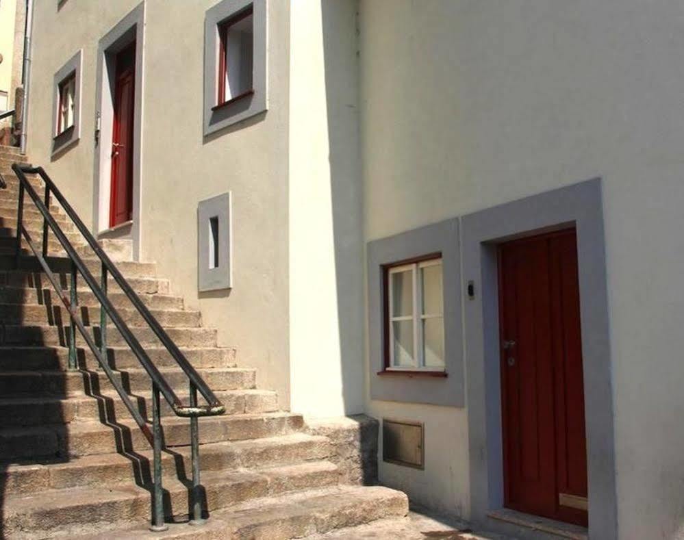 Ribeira Cinema Apartment Porto