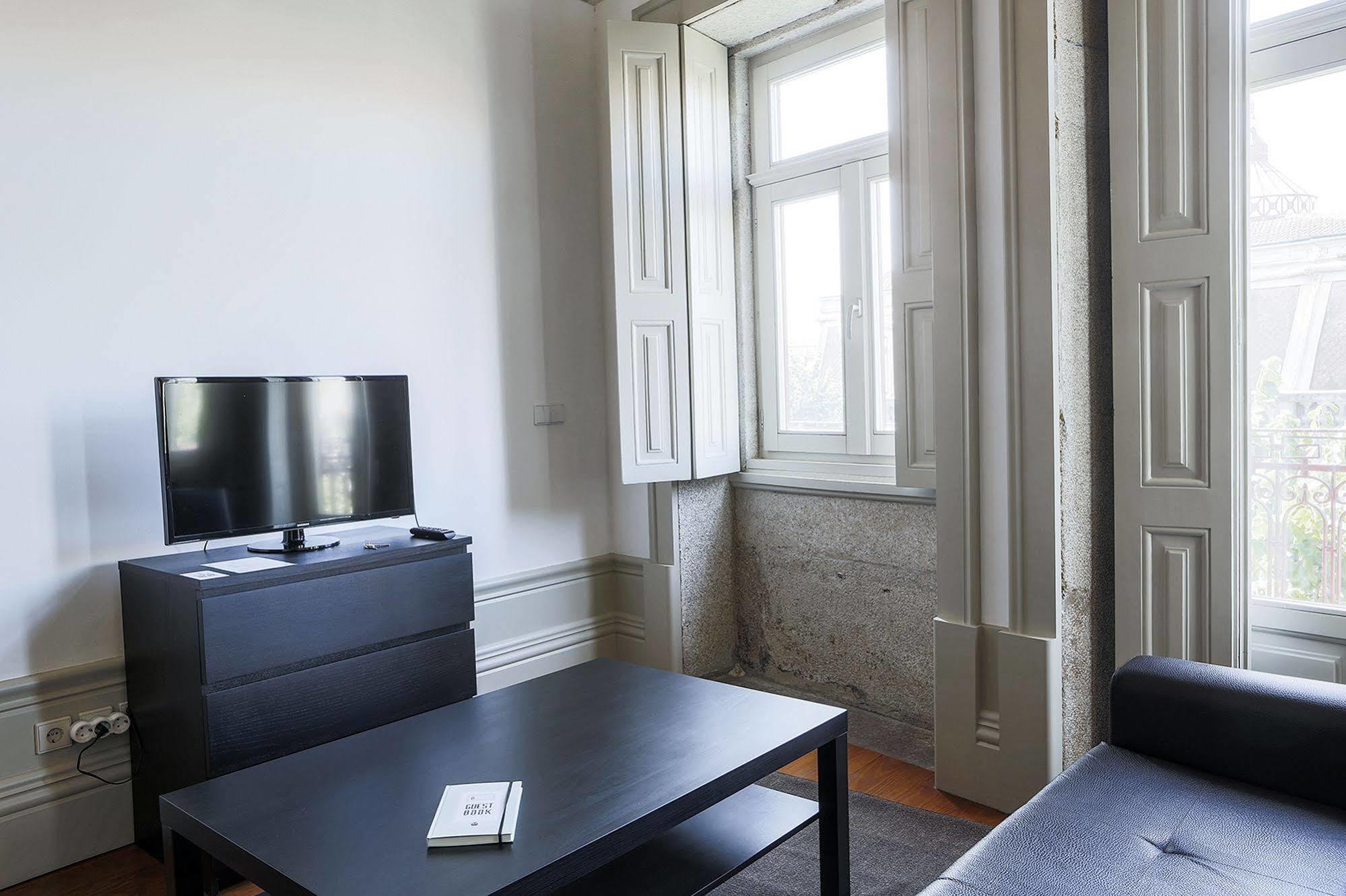 Ox Apartments B Arts Apartment Porto