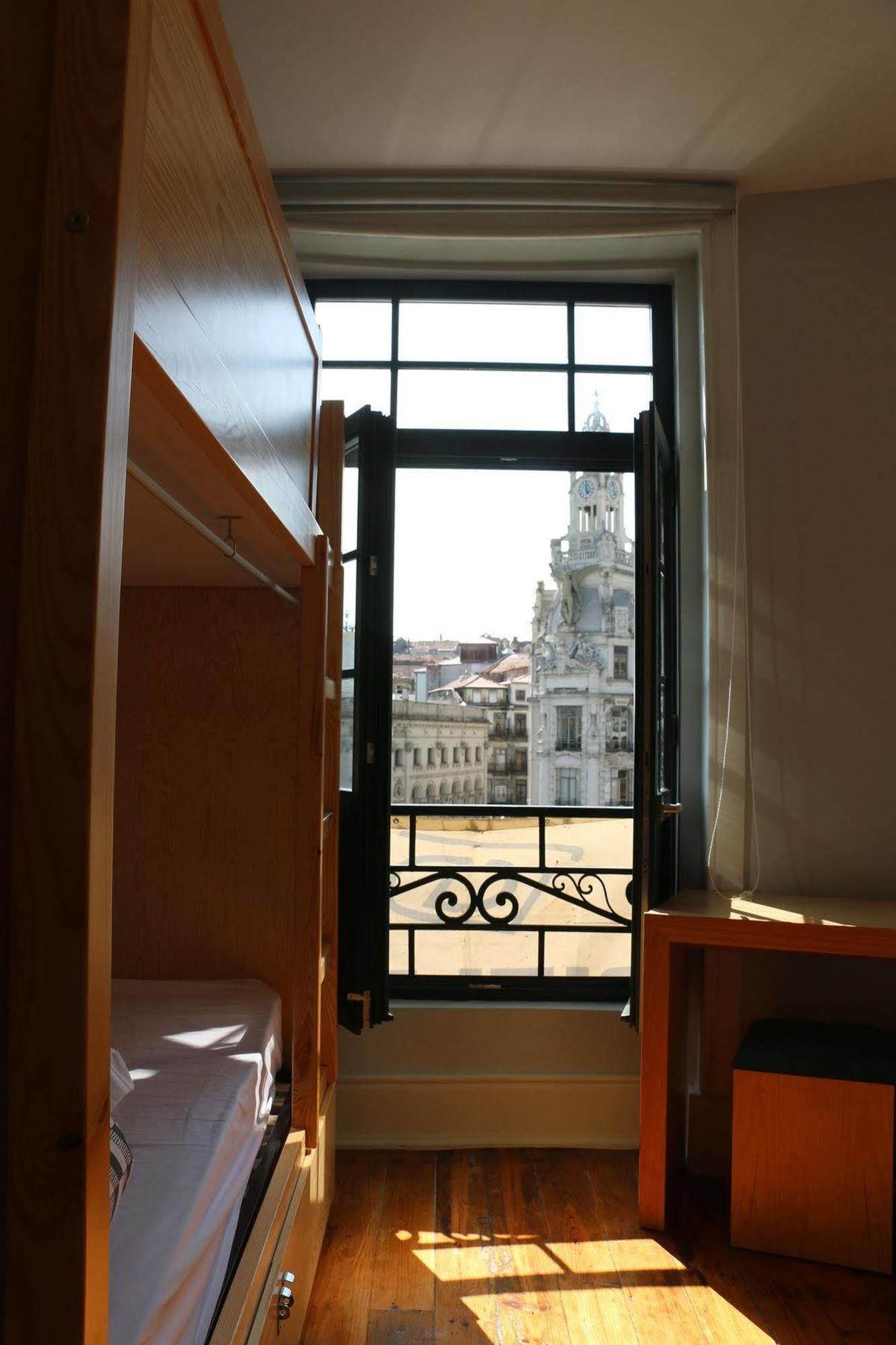 Hostel Way